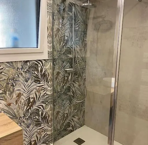 Bel Appart Renove Avec Vue Mer *